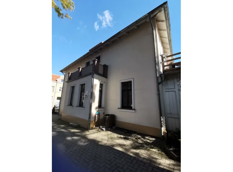 Auffahrt/Giebel