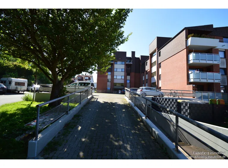 Auffahrt Parkdeck
