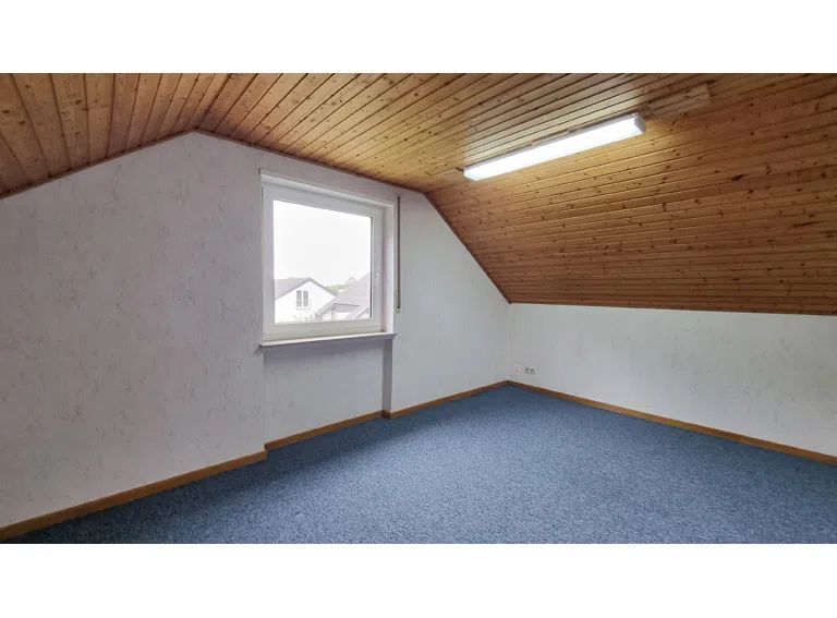 Zimmer 2 Spitzboden