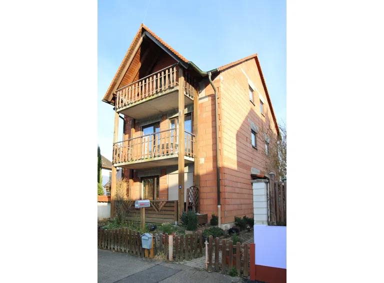 Hausansicht Spätherbst