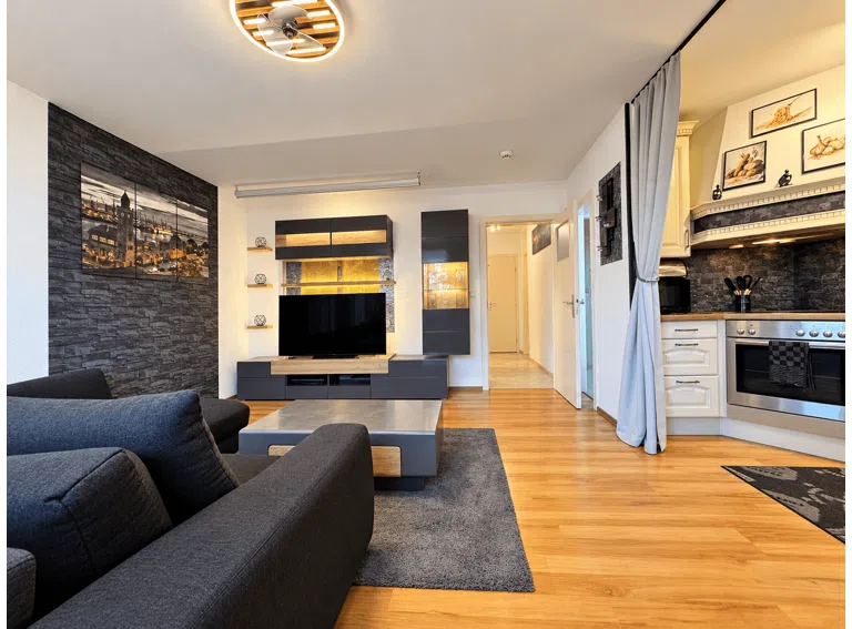 Wohnzimmer Blick Eingang