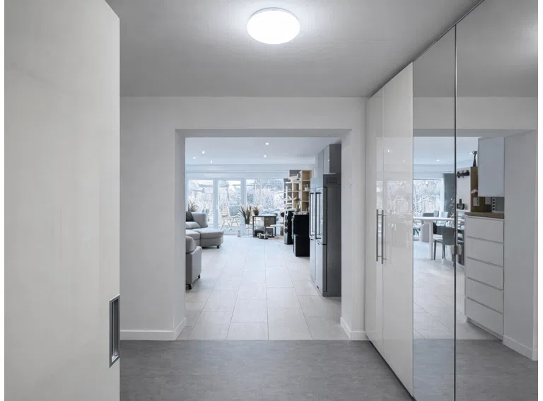 EG Flur Blick Wohnzimmer