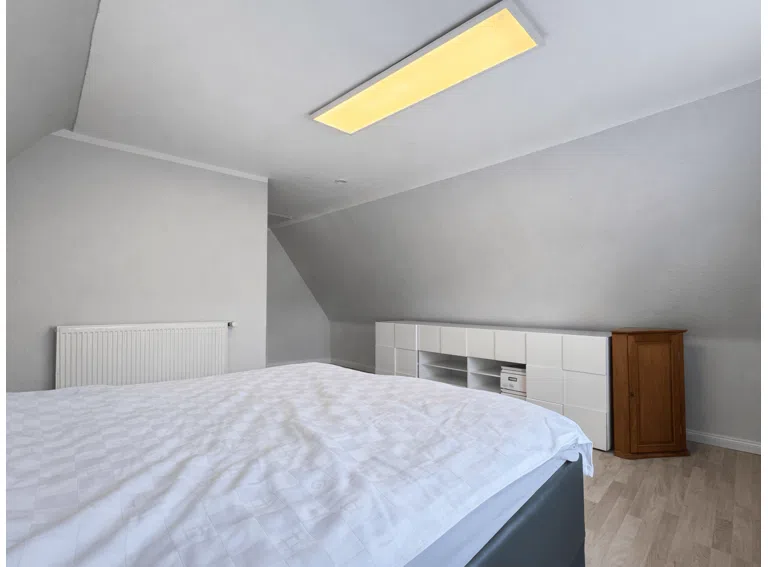OG Schlafzimmer Blick Eingang