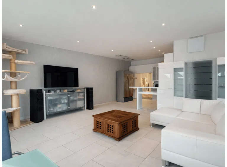 EG Wohnzimmer Blick Küche