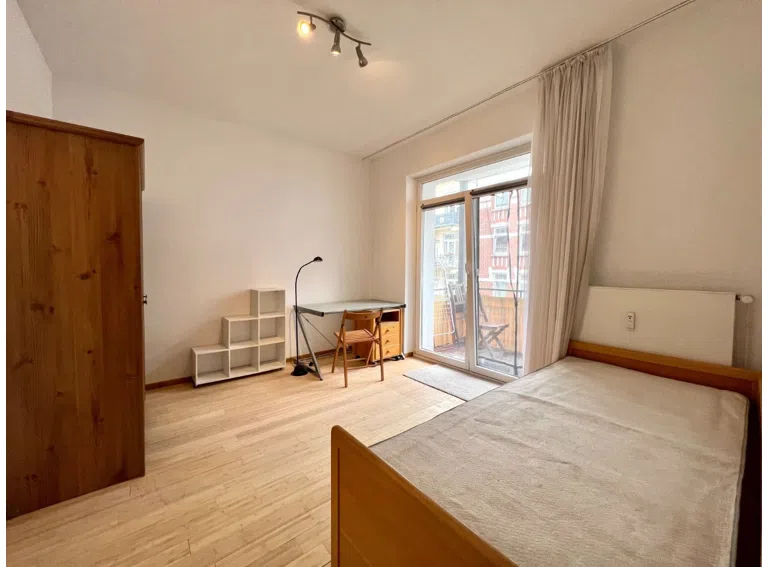 Balkonzimmer