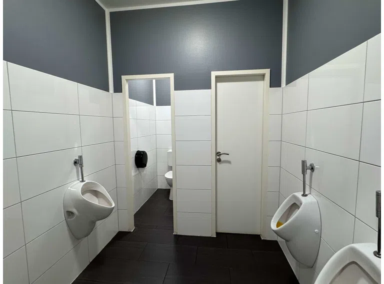 Herren Wc