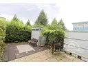Terrasse + Gartenhütte