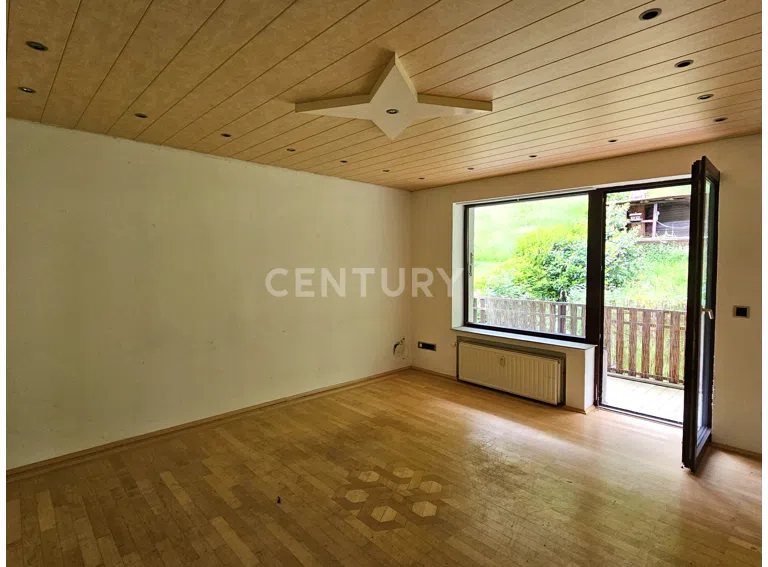 1. Obergeschoss-rechts-Wohnzimmer