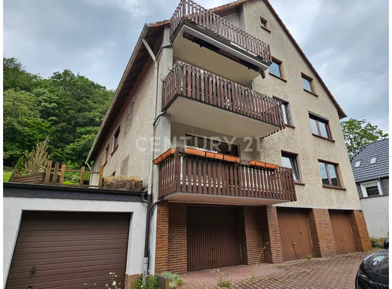 Hausansicht vom Garagenhof