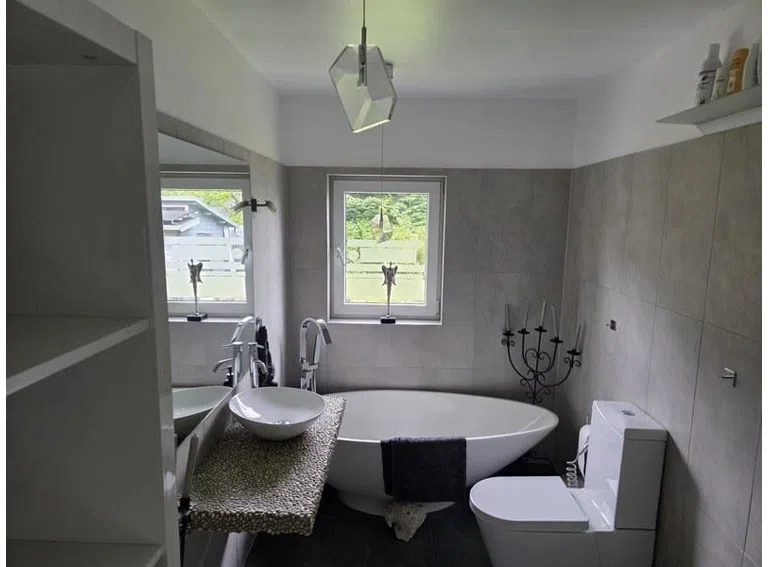 Badezimmer 1