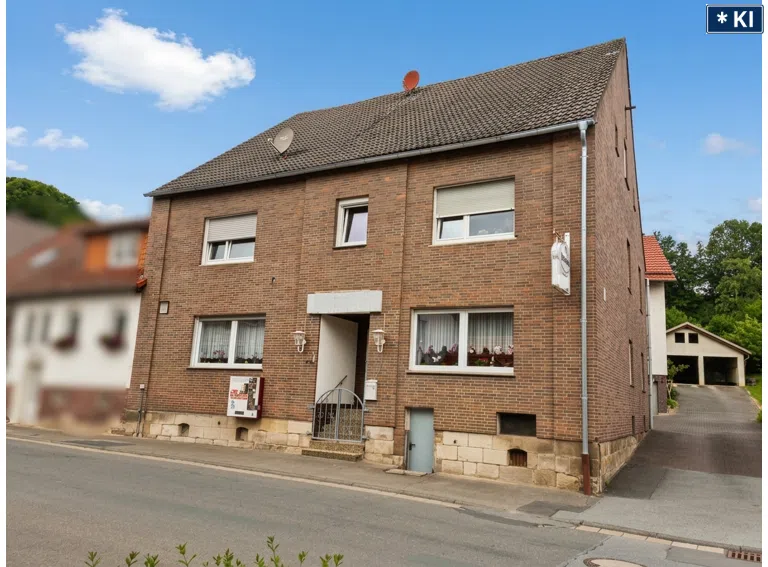 Frontansicht Haupthaus - KI-generiert