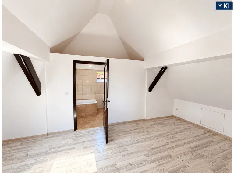 Dachgeschoss Studio
