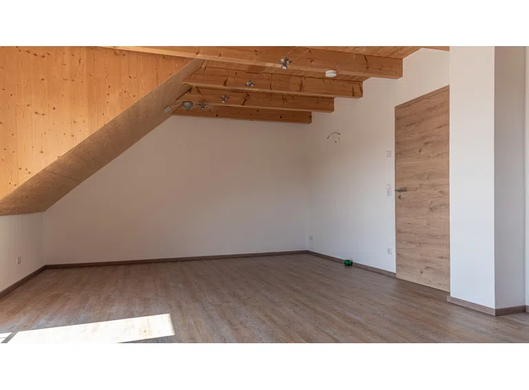 Büro Dachgeschoss