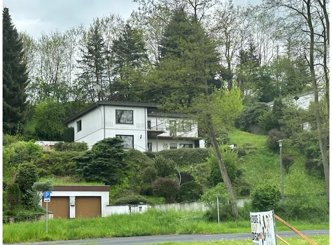 Frontansicht Haus