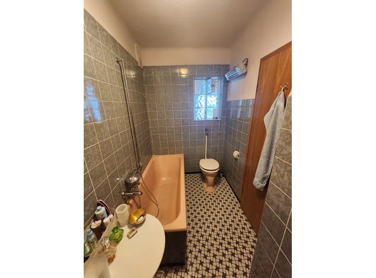 HB9 Badezimmer