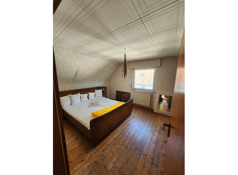 HB12 Schlafzimmer 2