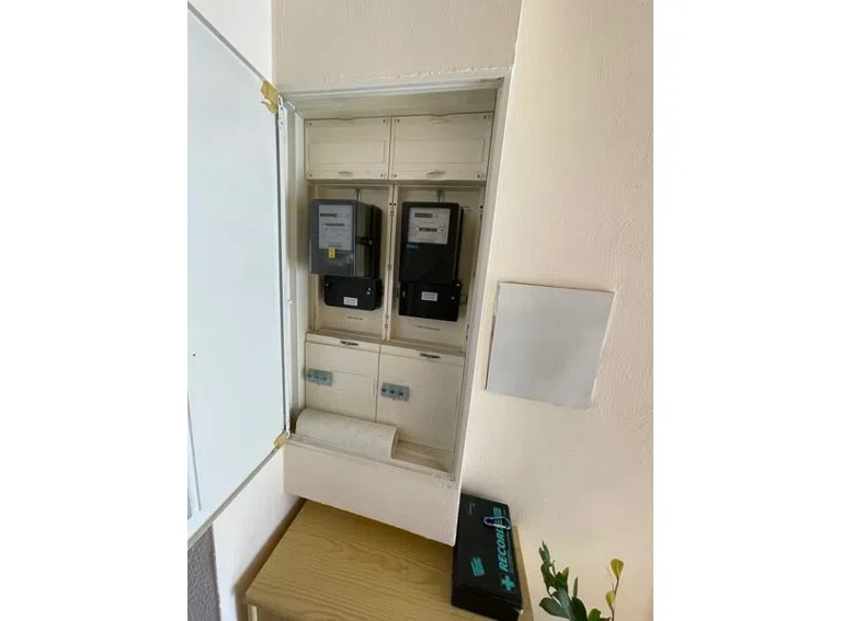 63 E-Installation