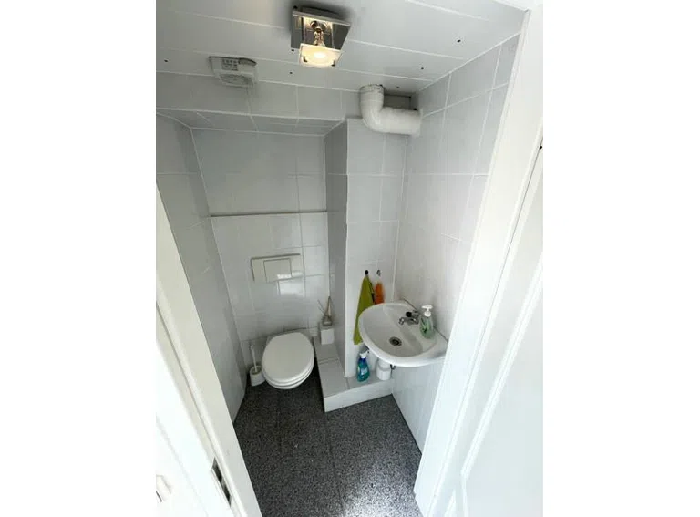 17 HH Gäste-WC