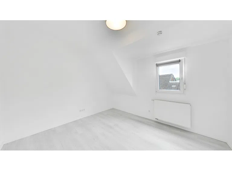 Kinderzimmer 1 DG