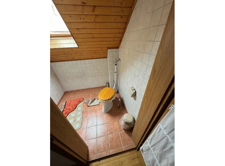 30 OG Gäste WC