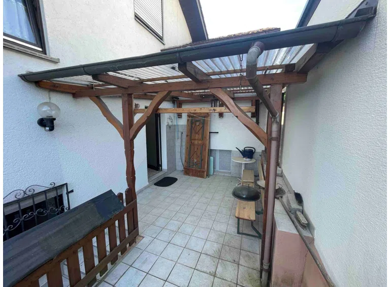 Überdachte Terrasse