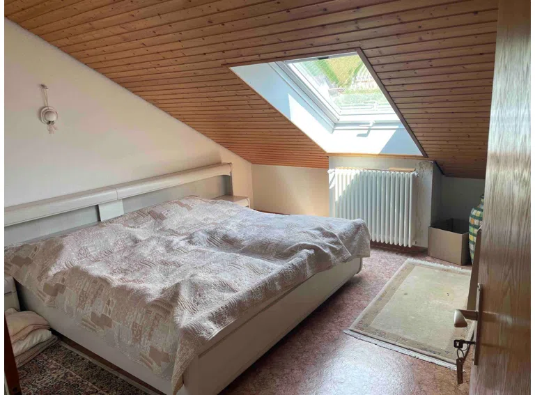Schlafzimmer 2 DG