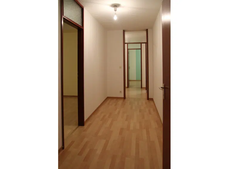 Blick Diele Richtung Abstell