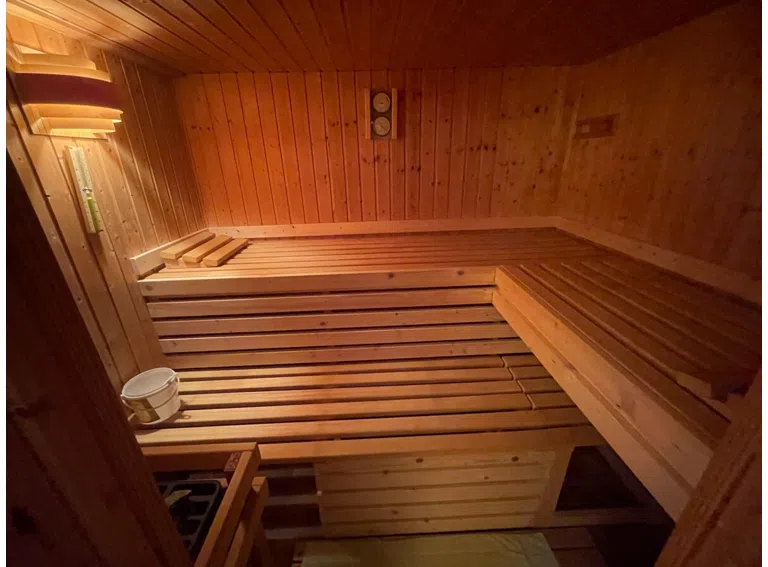 Sauna UG