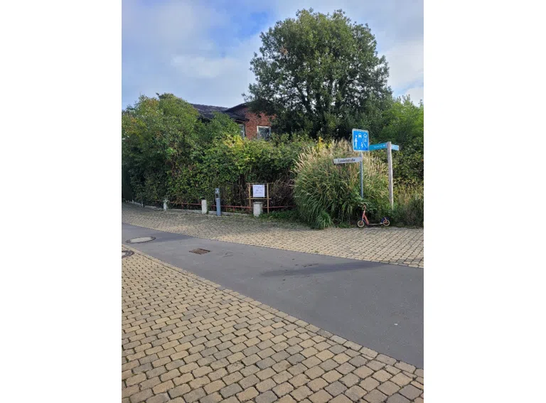 vordere Hausansicht