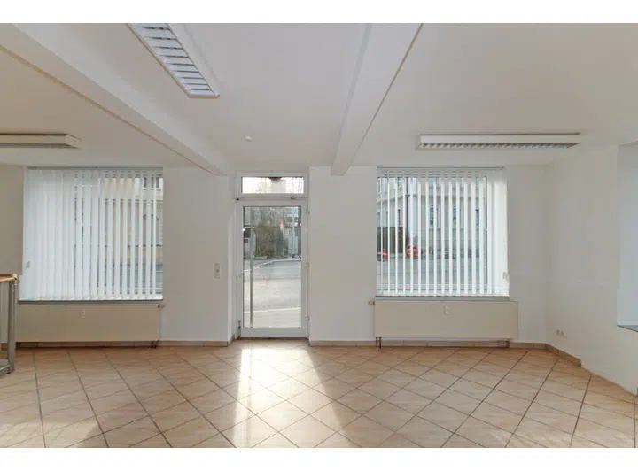 Laden-/Bürofläche EG (1)