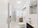 Badezimmer - Lütt Immobilien - Kiel.jpg