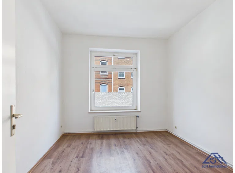 Schlafzimmerfensterfront - Lütt Immobilien - Kiel