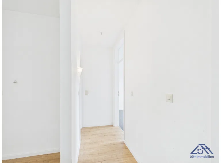 Flur-Luett-Immobilien-Kiel-Mettenhof