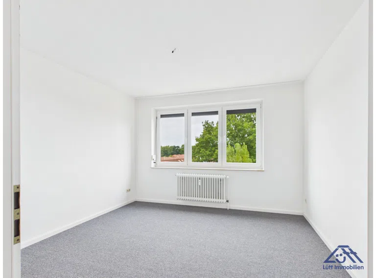 Schlafzimmer-Luett-Immobilien-Kiel-Mettenhof