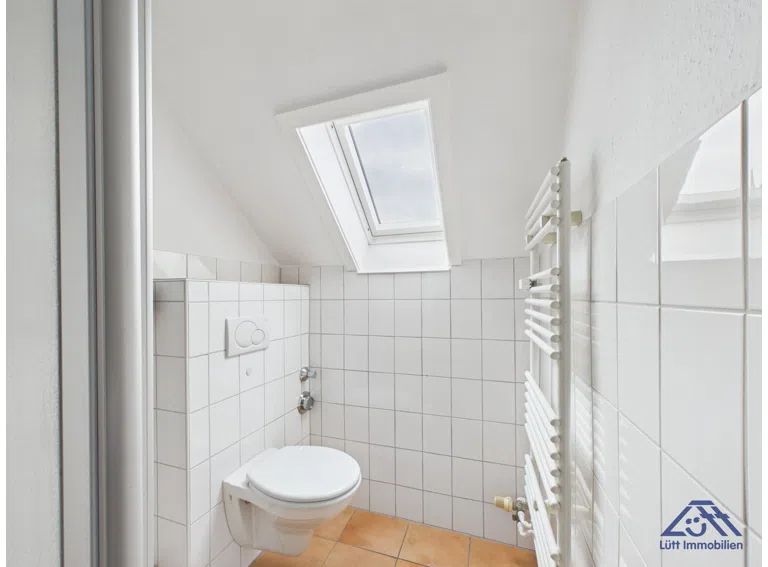 Badezimmer-Wc-Luett-Immobilien-Kiel-Brunswik