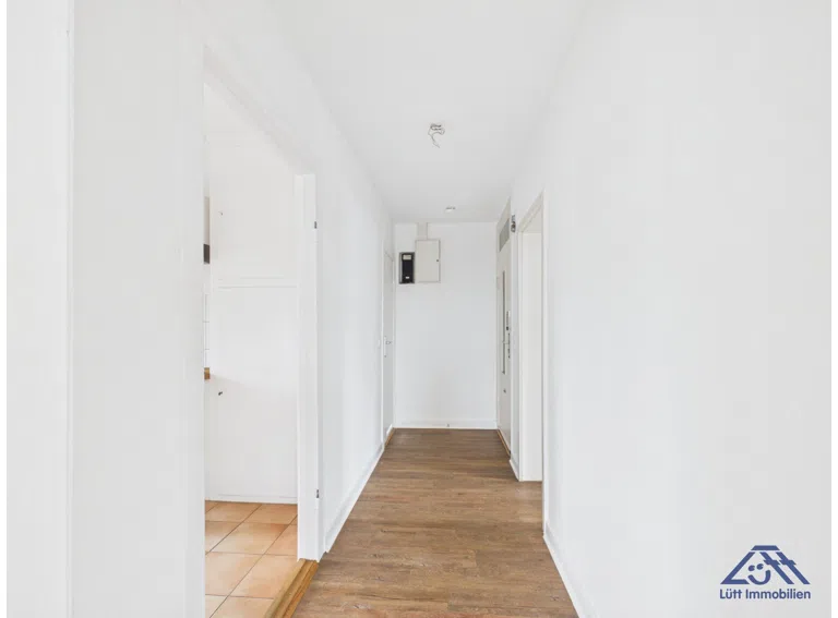 Flur-Luett-Immobilien-Kiel-Brunswik