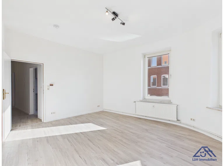 Zimmer-Luett-Immobilien-Kiel-Gaarden.jpg