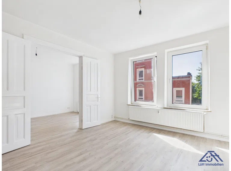 Verbindungstür - Lütt Immobilien - Kiel Gaarden