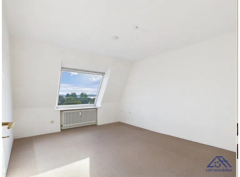 Zimmer 1 - Lütt Immobilien - Adalbertstraße