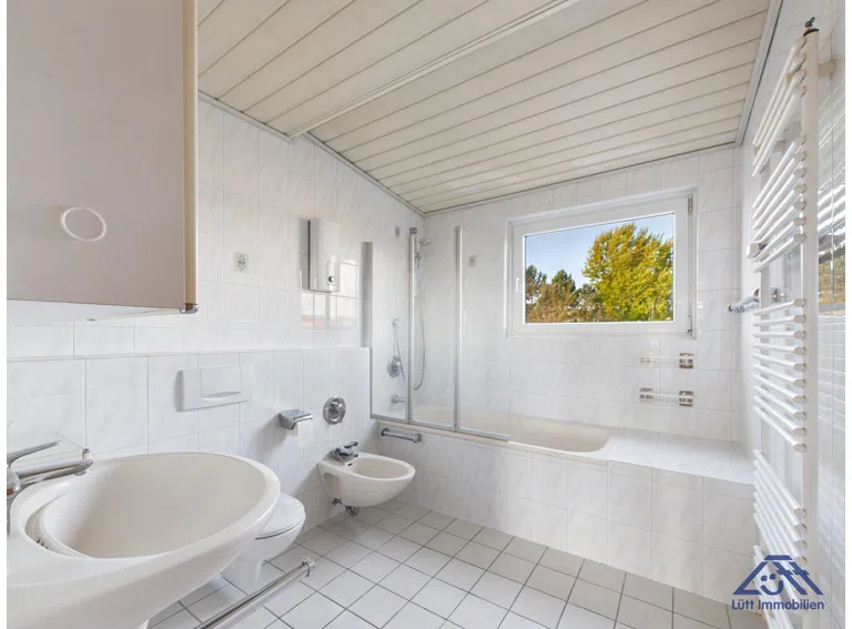Badezimmer - Lütt Immobilien - Adalbertstraße