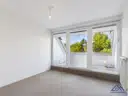 Zimmer 3 mit Balkon - Lütt Immobilien - Adalbertstraße