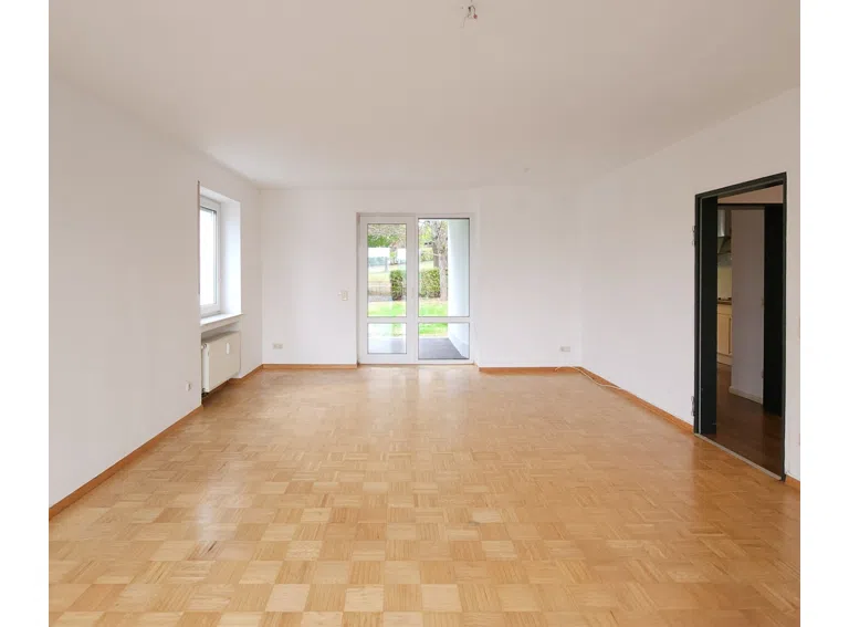 1 Wohnzimmer (1)