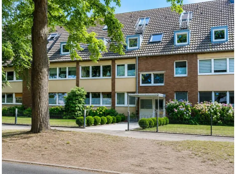 001 Hausansicht