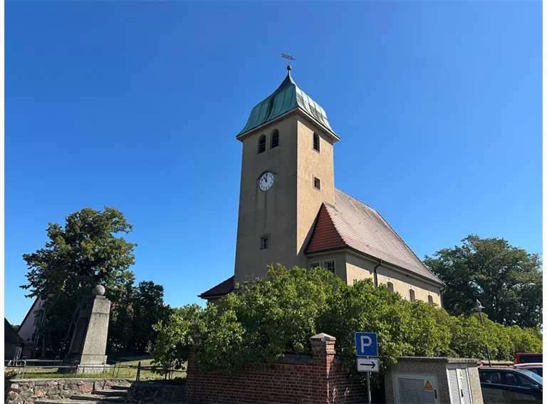 Kirche Sommerfeld