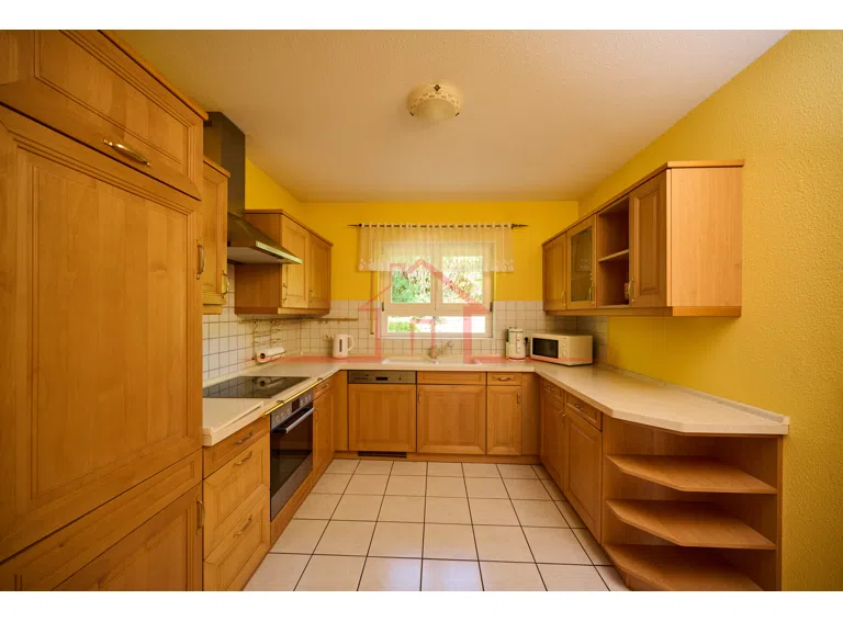 Blick in die separate Küche