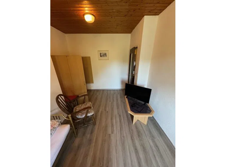 10a DG Wohnzimmer