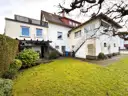 Rückansicht Haus komplett