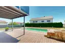 Terrasse mit Pool