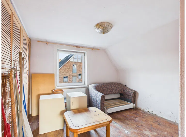 Zimmer 2 OG - Lütt Immobilien Laboe.jpg