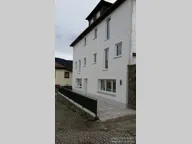 Titelbild für Das denkmalgeschützte MFH mit 10 Einheiten (Gewerbe Nr. 1 und